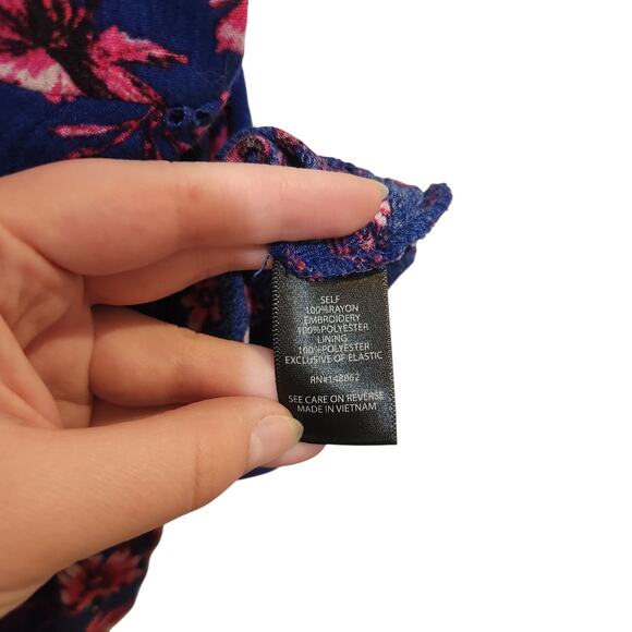 Torrid Blue Pink Floral Boho Smocked V-Neck Peplum Eyelet Cami Tank Top Size 5X - Picture 9 of 10